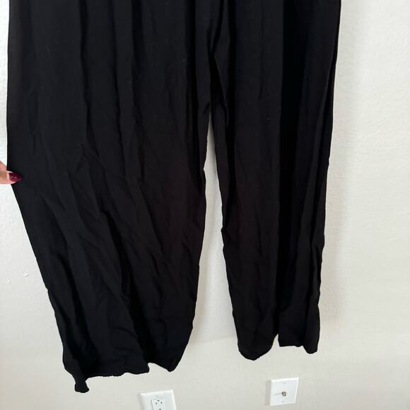 Forever 21 Womens Black Strapless Jumpsuit Stretch Romper Pockets Size Small - Picture 8 of 10